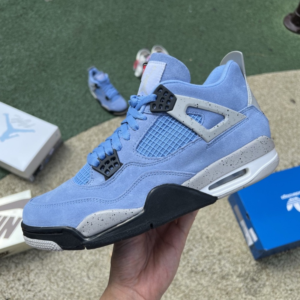 Jordan 4 Mens College Blue Sneakers - Picture 12 of 12